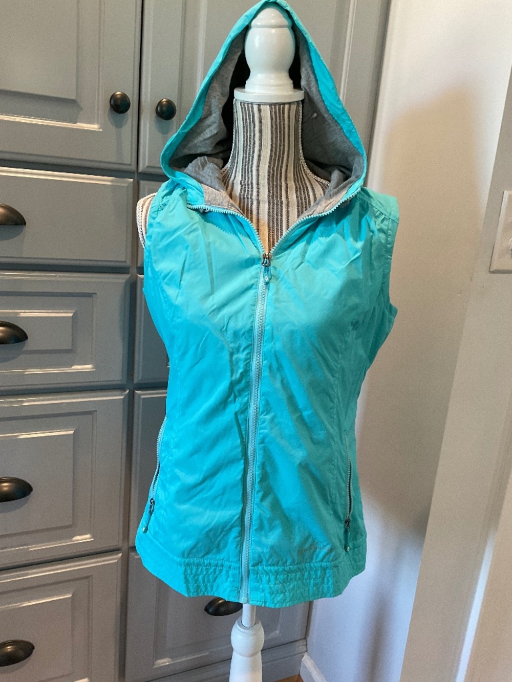 Eddie Bauer Blue and Gray Hooded Sleeveless Vest, Size S